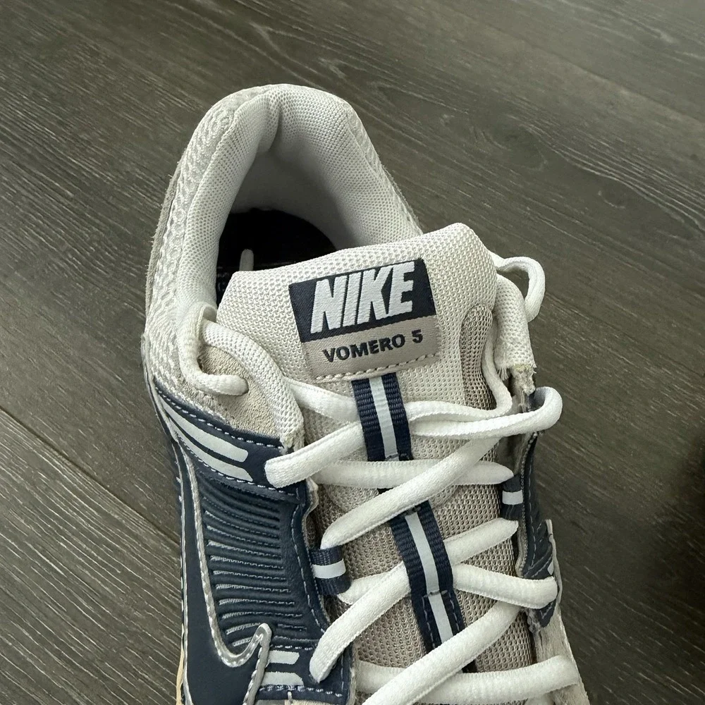 Nike Zoom Vomero 5 Since '72 Thunder Blue/Cream HF4259-100 Mens Size 10.5 Sporty